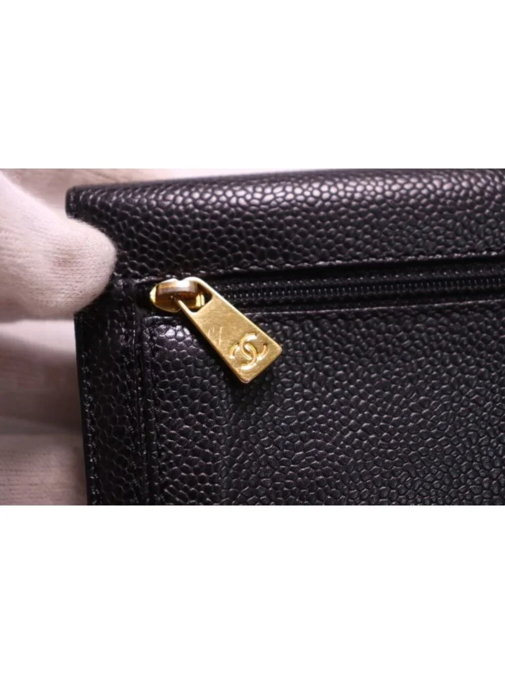 Chanel No 5 CC Logo Caviar Leather Trifold Wallet